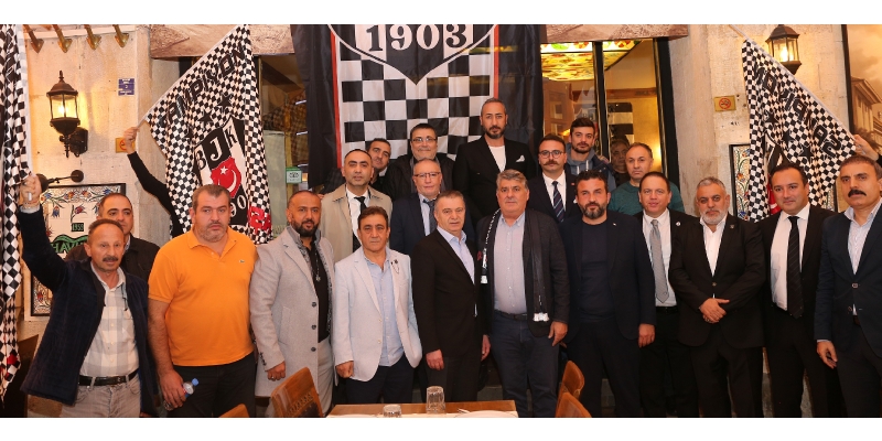 Beşiktaş Başkan Adayı Serdar Adalı, Çarşı’da esnaf ile buluştu