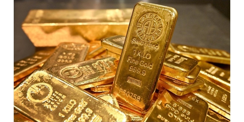 Altın onsu 3 bin dolar sınırını aştı